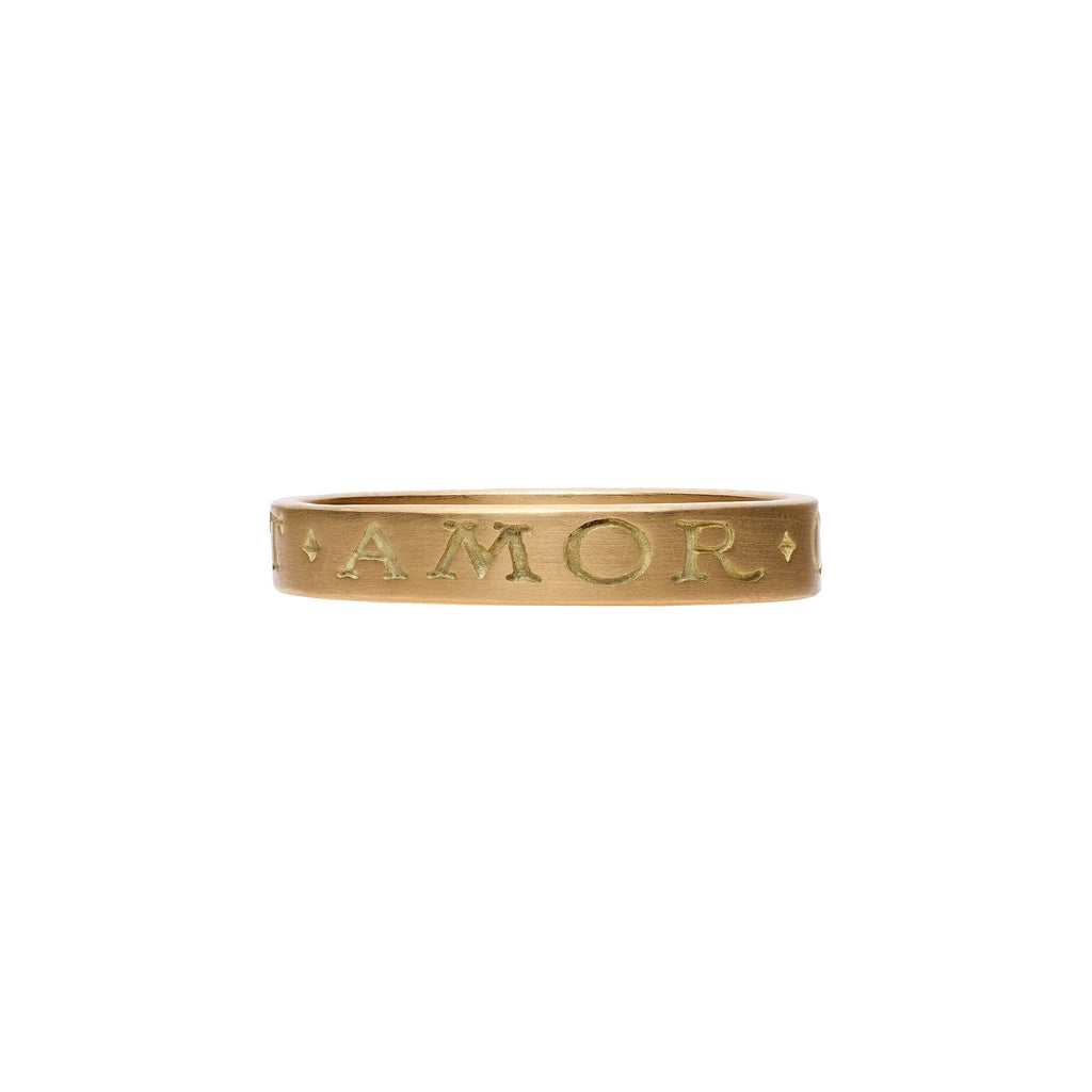 Gabriella Kiss 18k Band Ring Inscribed with Omnia Vincit Amor
