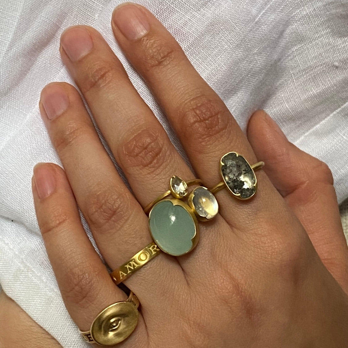 Gabriella Kiss 18k Band Ring Inscribed with Omnia Vincit Amor