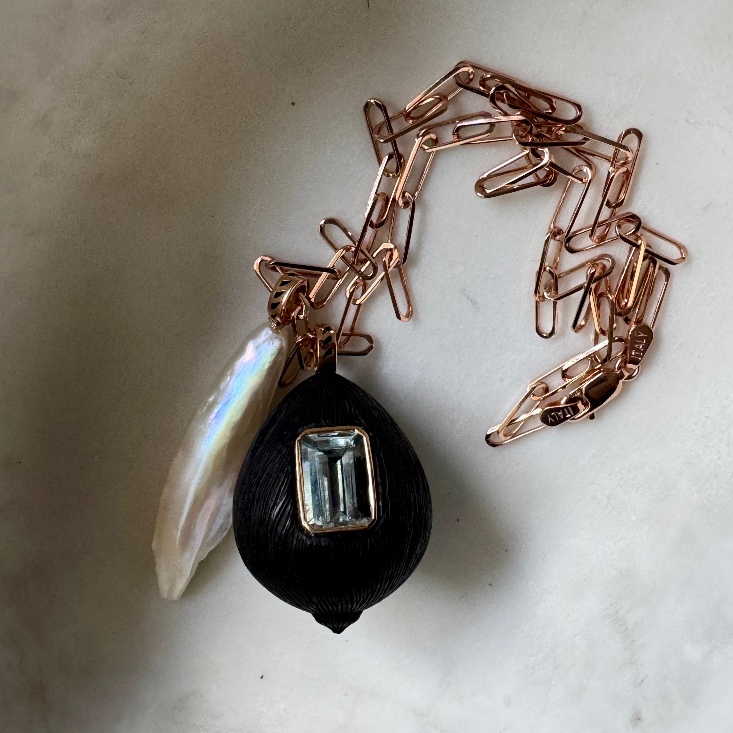 Dezso 18k Grande Ebony Wood Coquito w/ Aquamarine Pendant